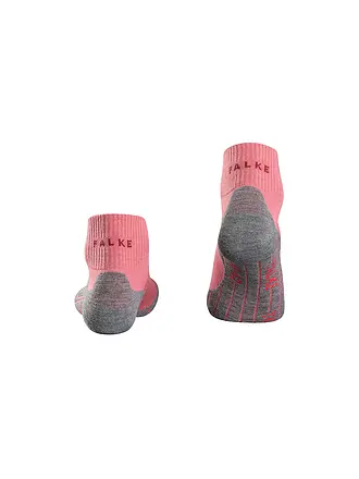 FALKE | Chaussettes de randonnée courtes TK 5 pour femmes | beere